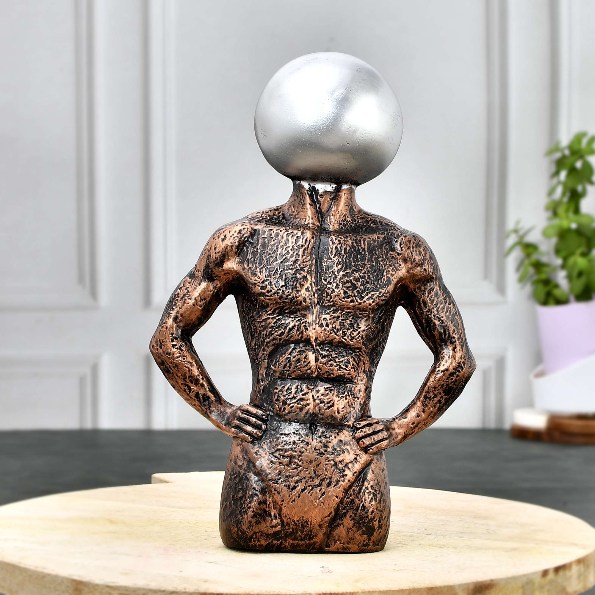 MEN STATUE