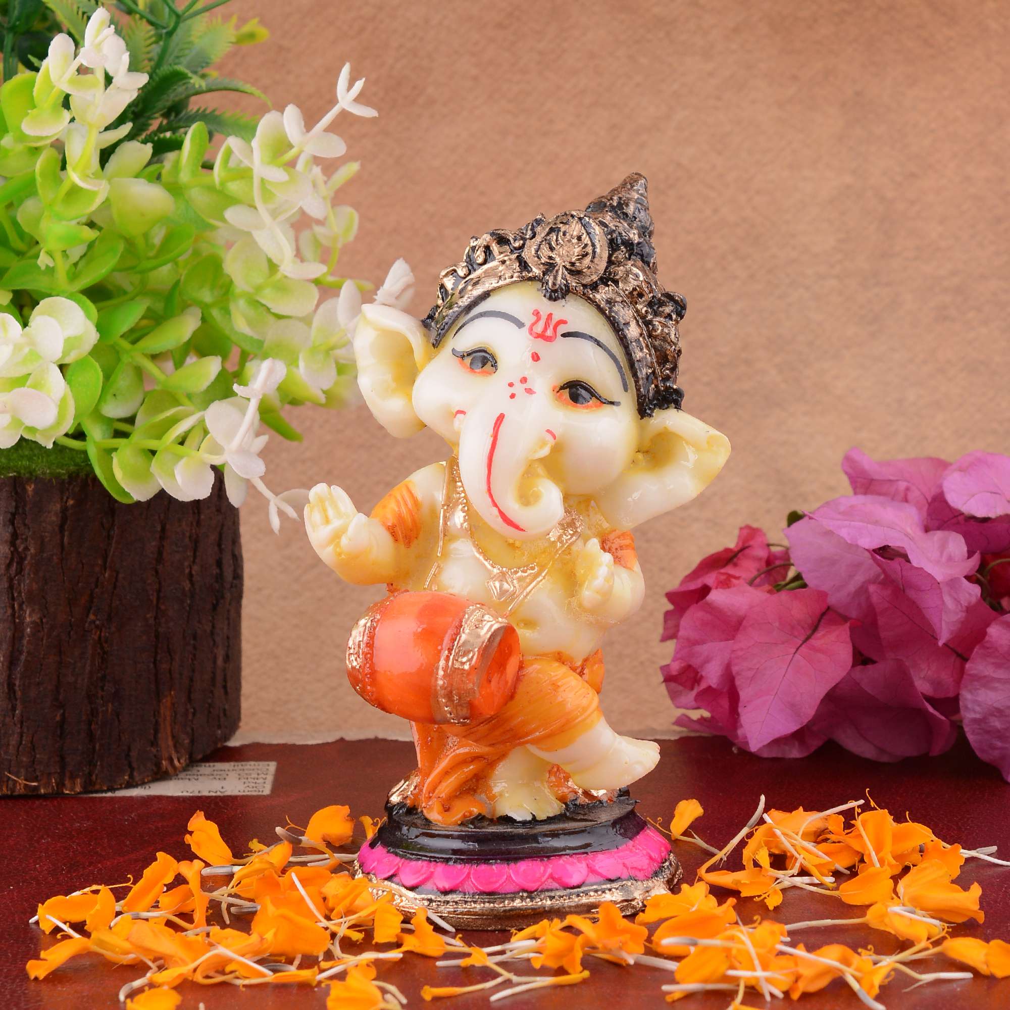 Ganesha Statue  Idol Shriganesh Bhagwan Murti / Home, Office Decor / Car Dashboard / Side Table Brass Ganpati / Lord Vinayaka Statue / God of Luck & Success Sculpture / Gift Items