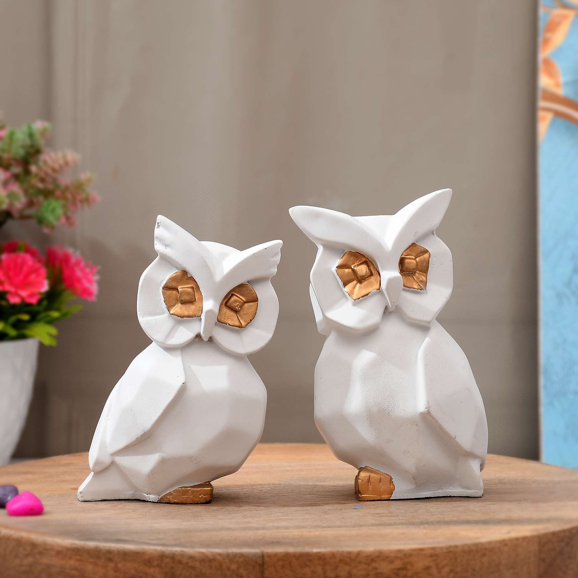WHITE OWL